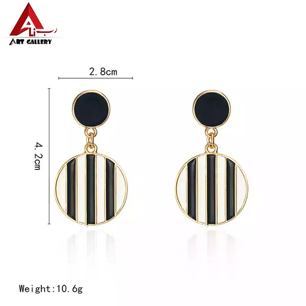 New fashion personality Double round Earrings black and White striped jewelry Simple temperament metal  earrings punk women 2019
