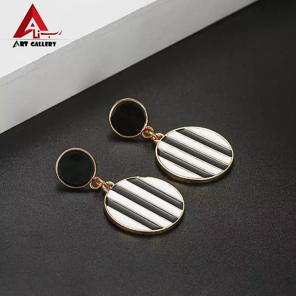 New fashion personality Double round Earrings black and White striped jewelry Simple temperament metal  earrings punk women 2019