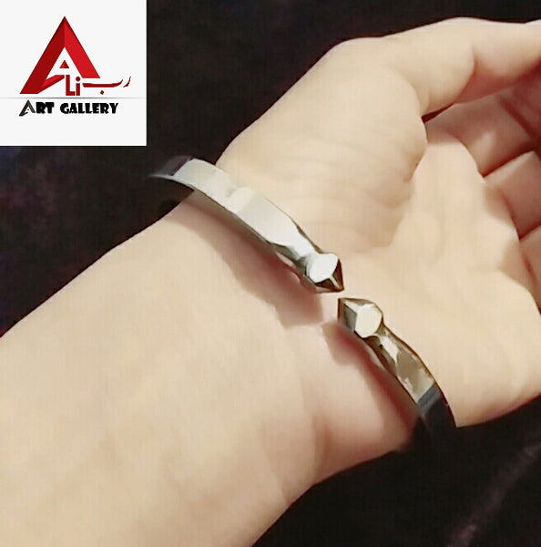 Hussaini Bangles 3 pieces.