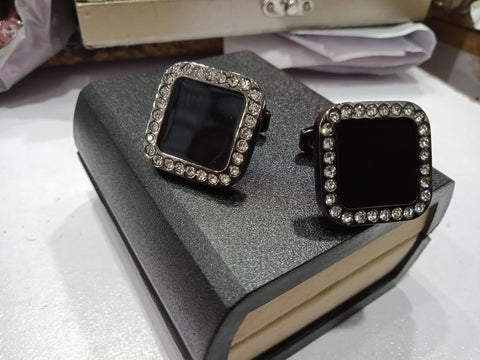 2 Pieces Fancy Metal studs