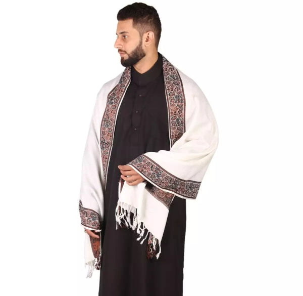 White Baghdadi-Irani Style with 4 Border.