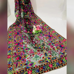 Organza Dupatta.