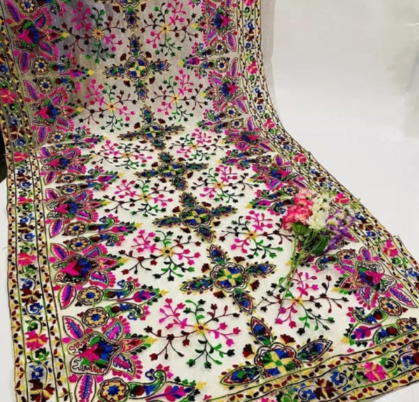 Organza Dupatta.