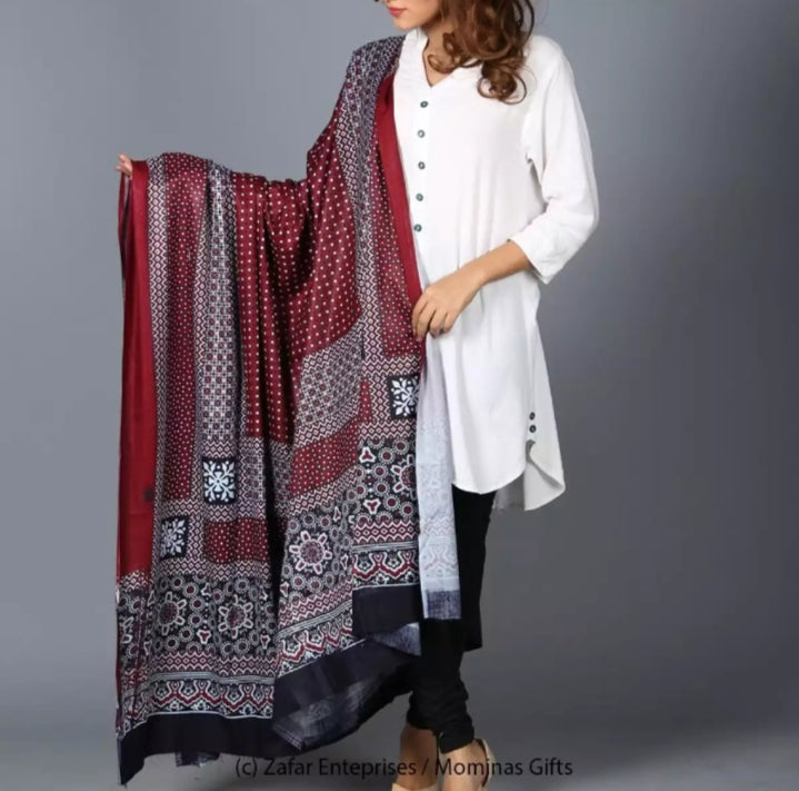 Ploy Linen Maroon & White Ajrak.