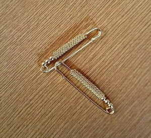 12 piece of hijab pins & scarf pins.