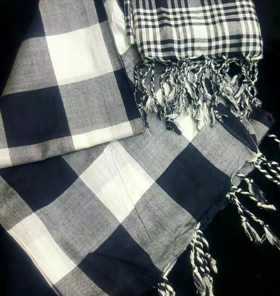 3 piece of check white and black scarf.