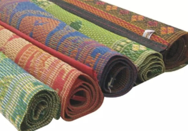 Plastic namaz praying mat chatai Jai namaz.(2.5 fet 4 feet)