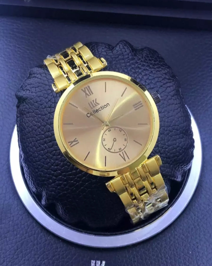 Chronology watch for man with box.