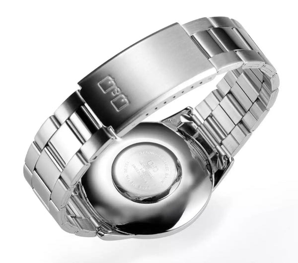 QwQ C212J204Y white dial man watch with stainless steel.