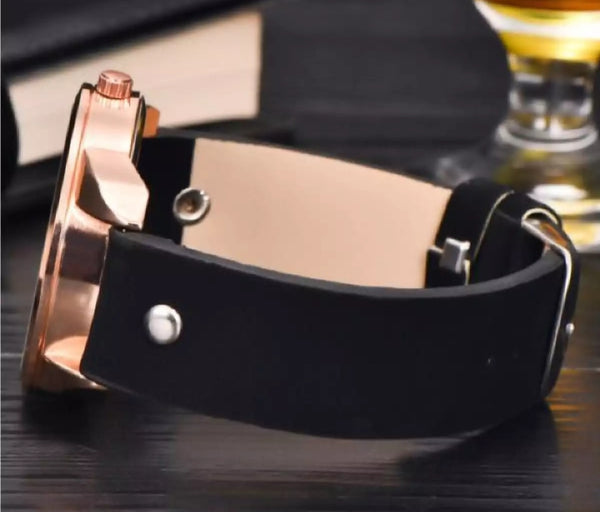 YEHAO y20 Dua analog casual watch with leather strap.