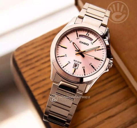 Casio  MTP 1370D 7 A2 VDF stainless steel watch.