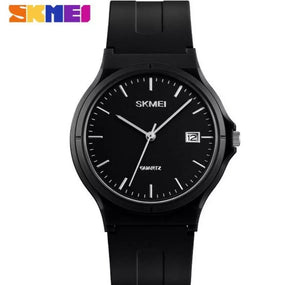 SKMEI fashion ladies waterproof lightweight watch.