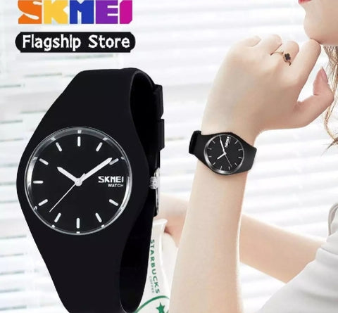 SKMEI fashion casual quartz waterproof sports watch.