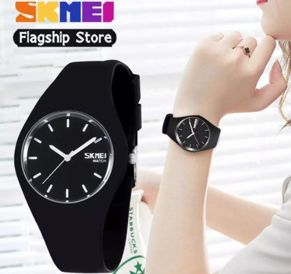 SKMEI fashion casual quartz waterproof sports watch.