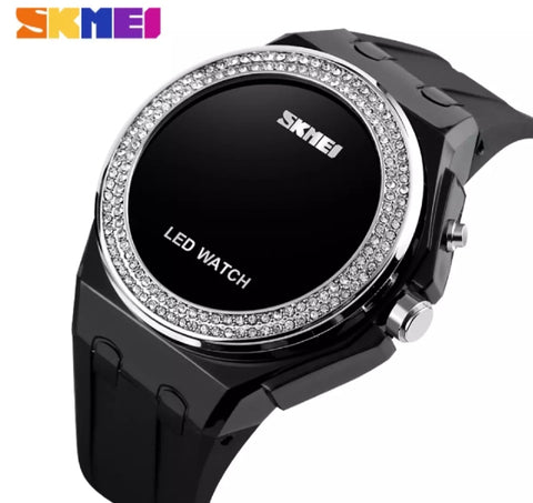 Skmei fashion watches digital simple elegant waterproof casual watch for woman.