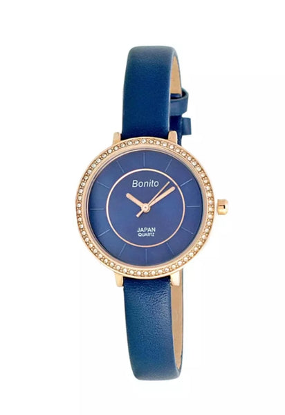 Bonito blue stainless steel wrist strap woman watch.