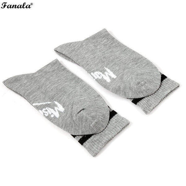 1 Pair Women Middle Elastic Contrast Color Letters Printed Socks